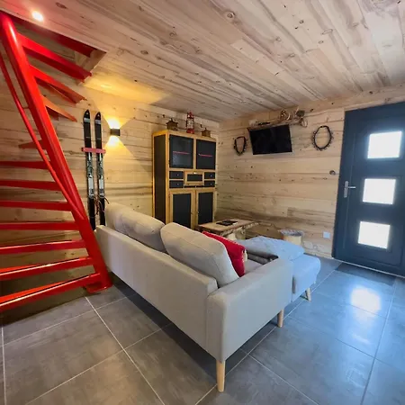 Le Refuge Perche Du Saut De La Bourrique Spa, Terrain Cloture Gerardmer Exterior photo