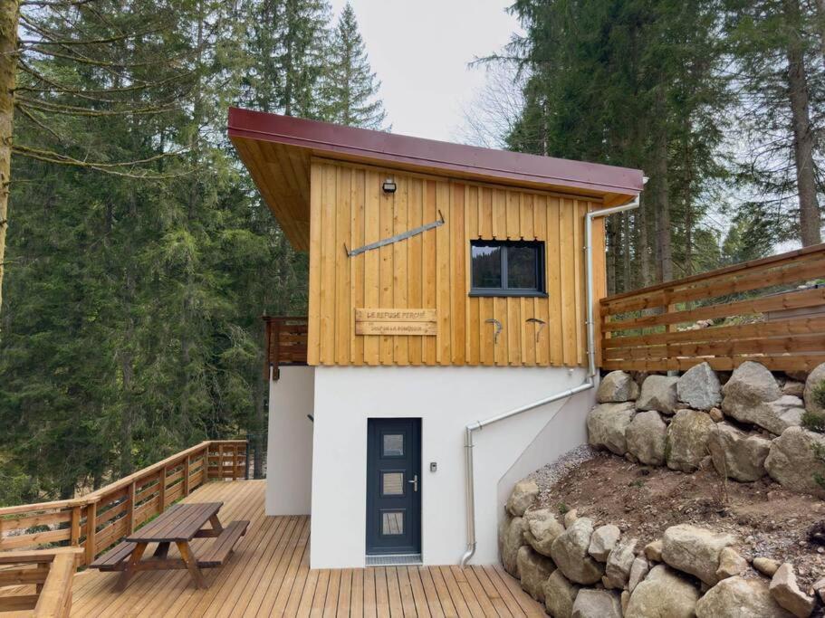 Le Refuge Perche Du Saut De La Bourrique Spa, Terrain Cloture * Gerardmer
