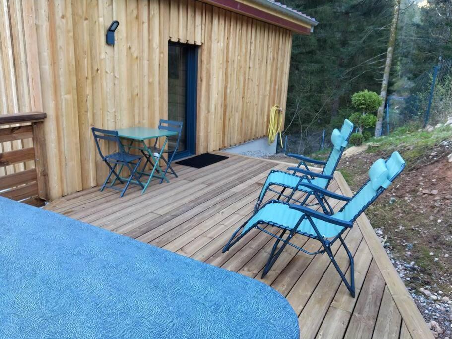 Le Refuge Perche Du Saut De La Bourrique Spa, Terrain Cloture *