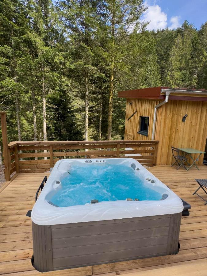 Chalet Le Refuge Perche Du Saut De La Bourrique Spa, Terrain Cloture